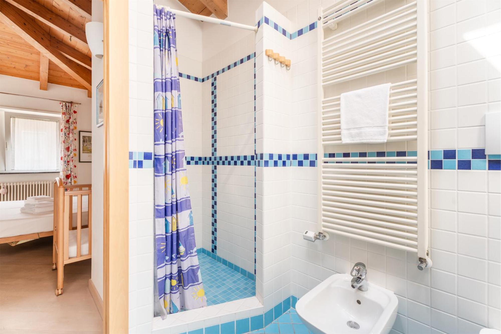 Be & Being - Katja Apartment Riva del Garda Ngoại thất bức ảnh